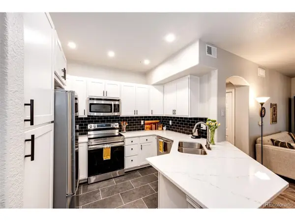 Address Withheld By Seller, Littleton, CO 80120