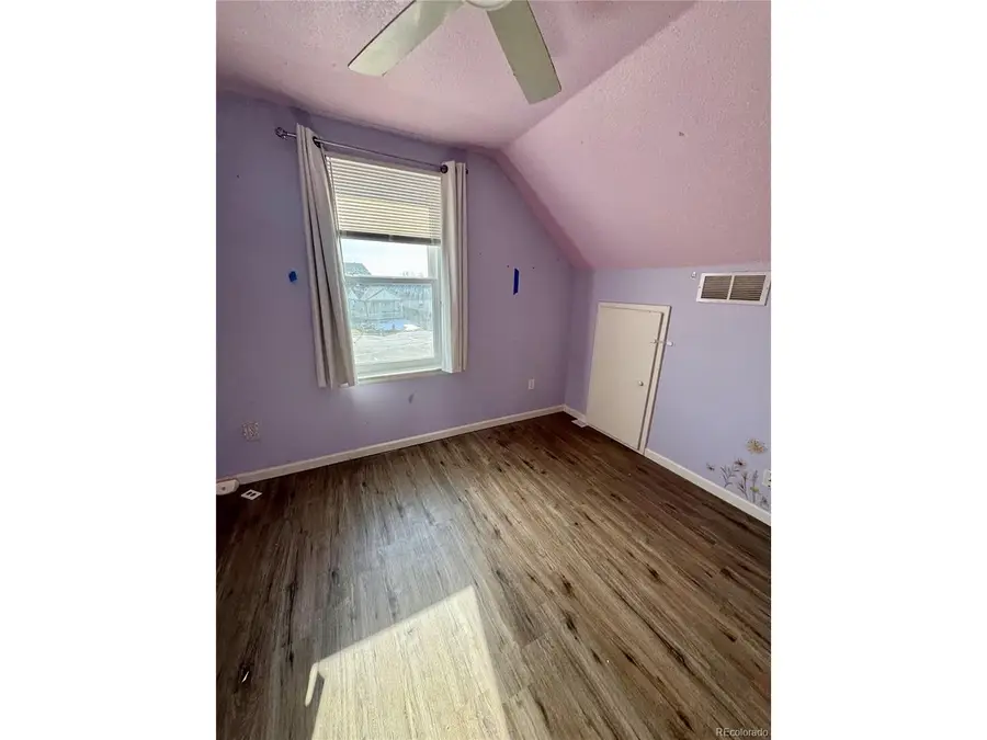 55699 E 31st Ave, Strasburg, CO 80136 - #3