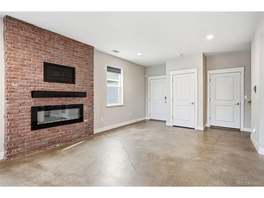 529 Foxtail Pl, Wiggins, CO 80654 - #3