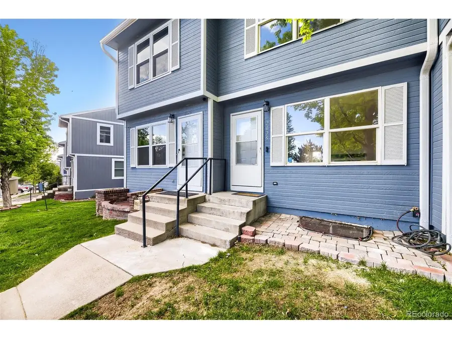 2025 Oakcrest Cir #2H, Castle Rock, CO 80104 - #3