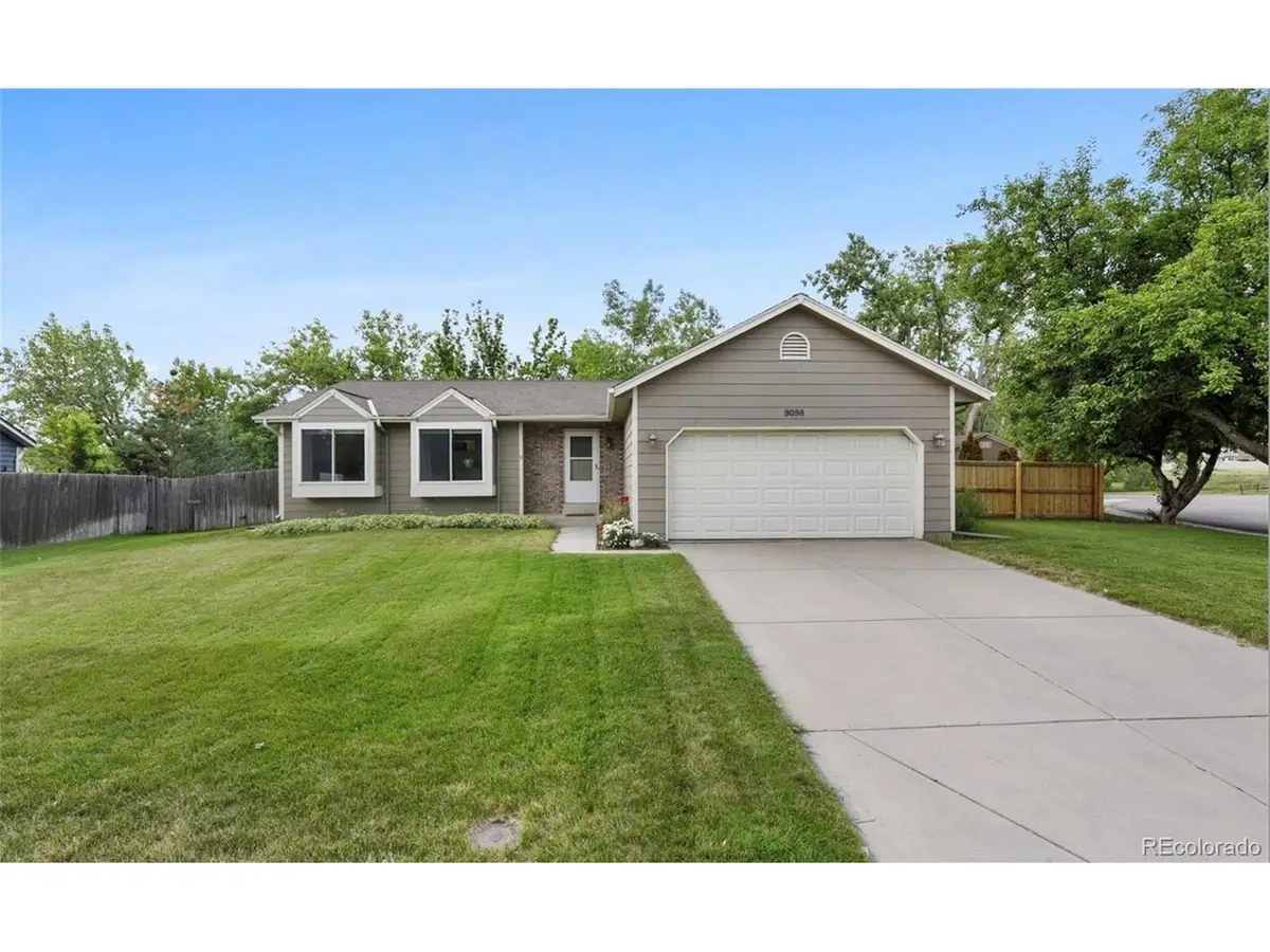 9098 W Chestnut Ave, Littleton, CO 80128 - #1