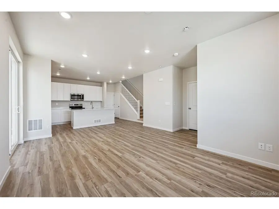 4593 N Versailles St, Aurora, CO 80019 - #3