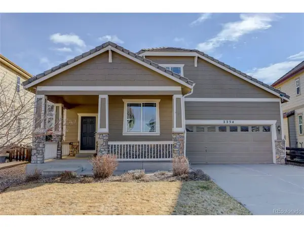 2254 Broadleaf Loop, Castle Rock, CO 80109