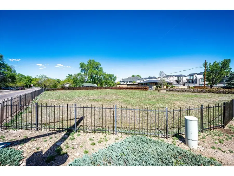 8021 W 52nd Ave, Arvada, CO 80002 - #2