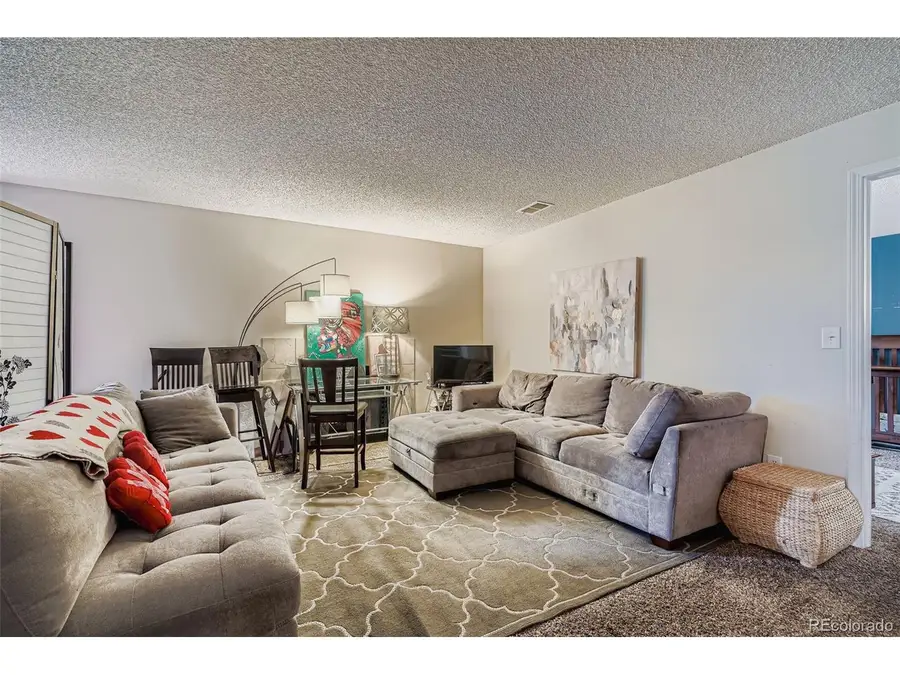 3041 S Ursula Cir #201, Aurora, CO 80014 - Image #3