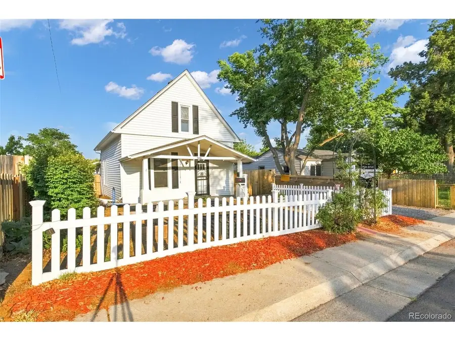 4842 Bryant St, Denver, CO 80221 - #2