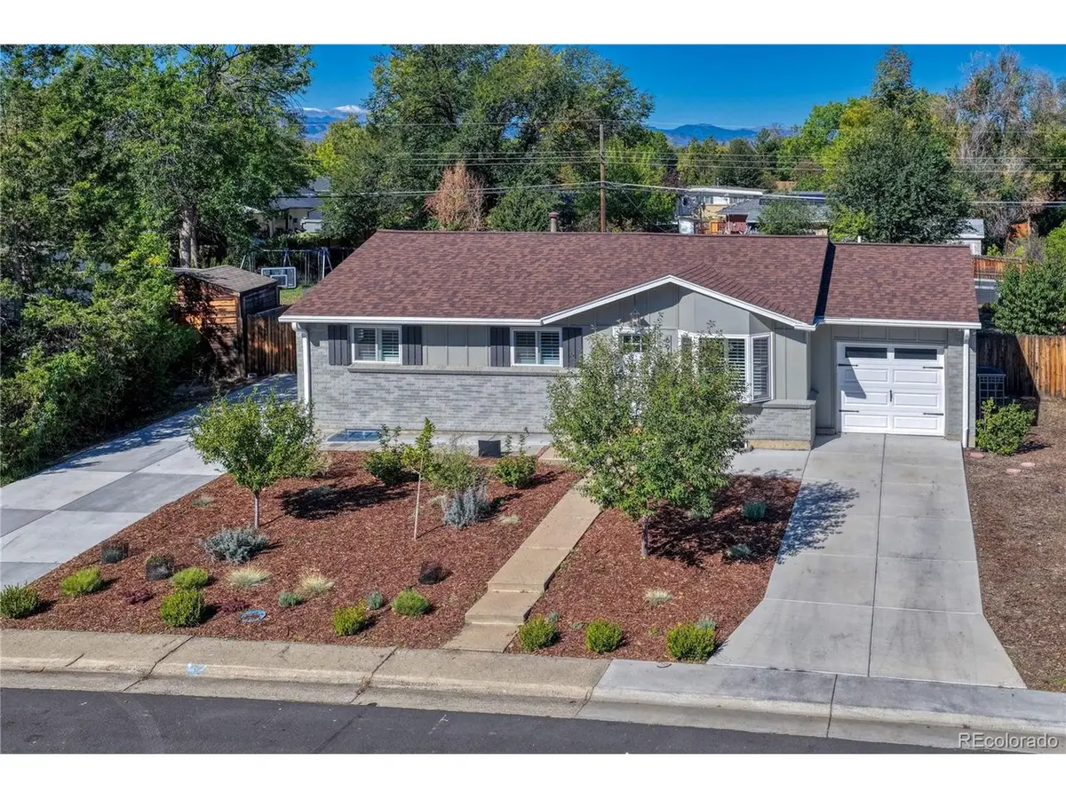 6945 S Clermont Dr, Centennial, CO 80122 - #1