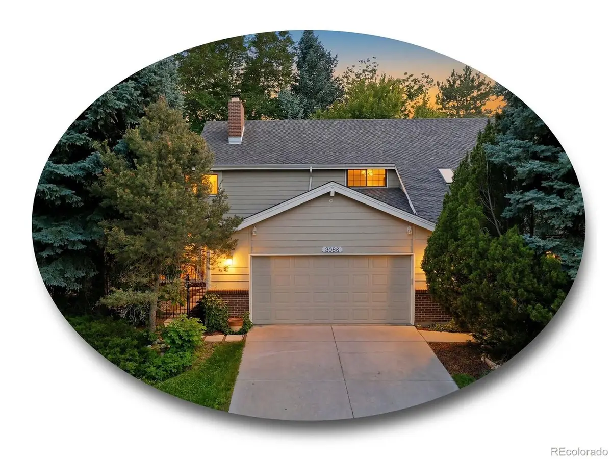 3056 E Hinsdale Ave, Centennial, CO 80122 - #1