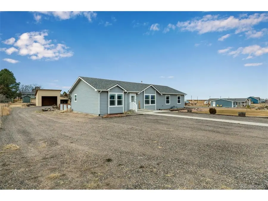 945 Navajo Ave, Flagler, CO 80815 - #3