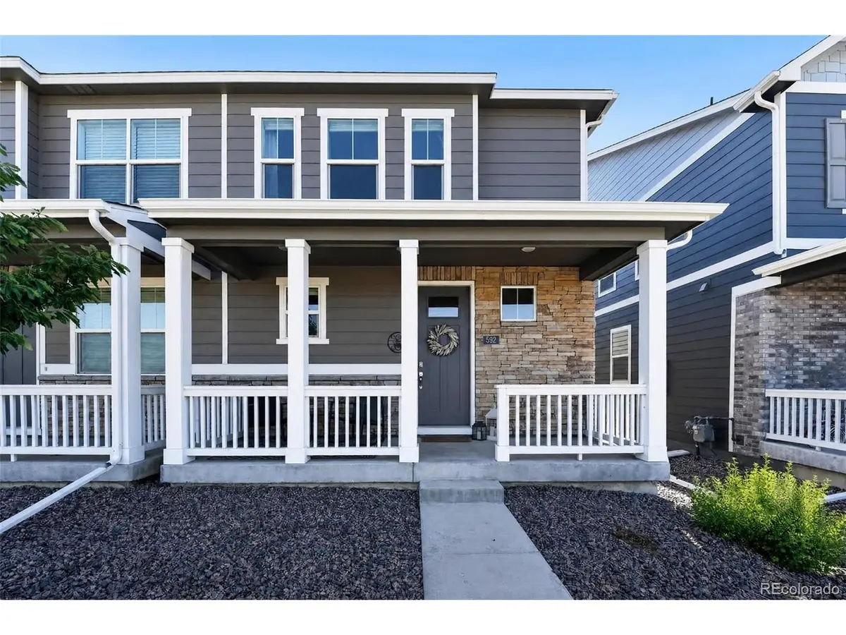 592 Thoroughbred Ln, Johnstown, CO 80534 - #1