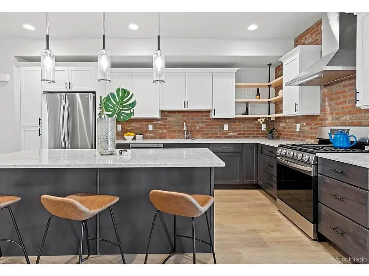 5423 S Prince St #E, Littleton, CO 80120 - Image #1