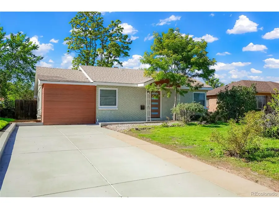 3301 Bellaire St, Denver, CO 80207 - Image #2