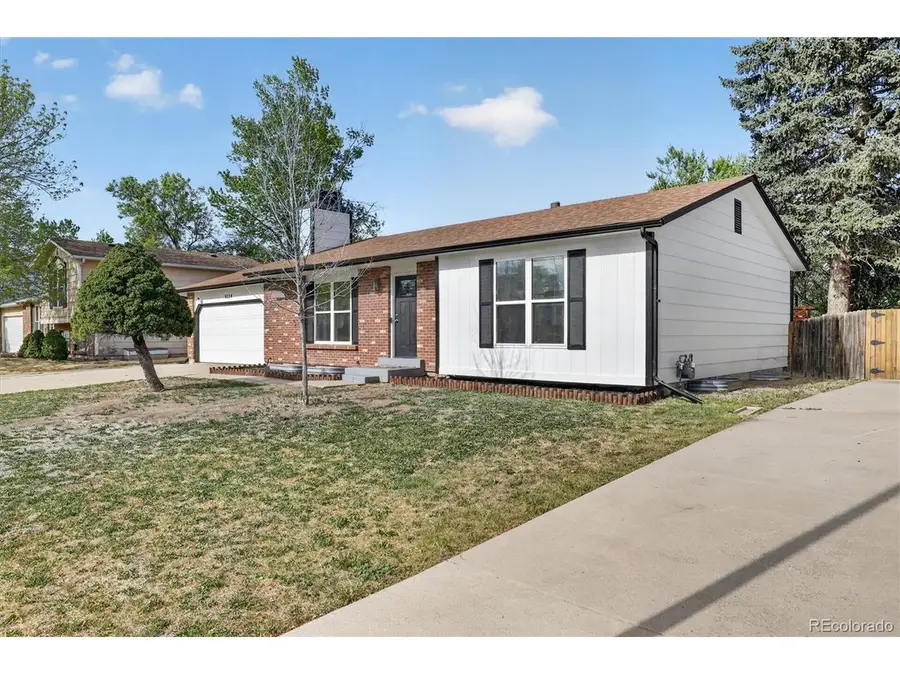 9334 Bellaire St, Thornton, CO 80229 - #2