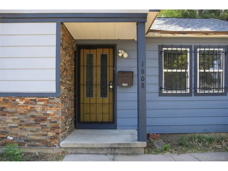 1608 Oakland St, Aurora, CO 80010 - #3