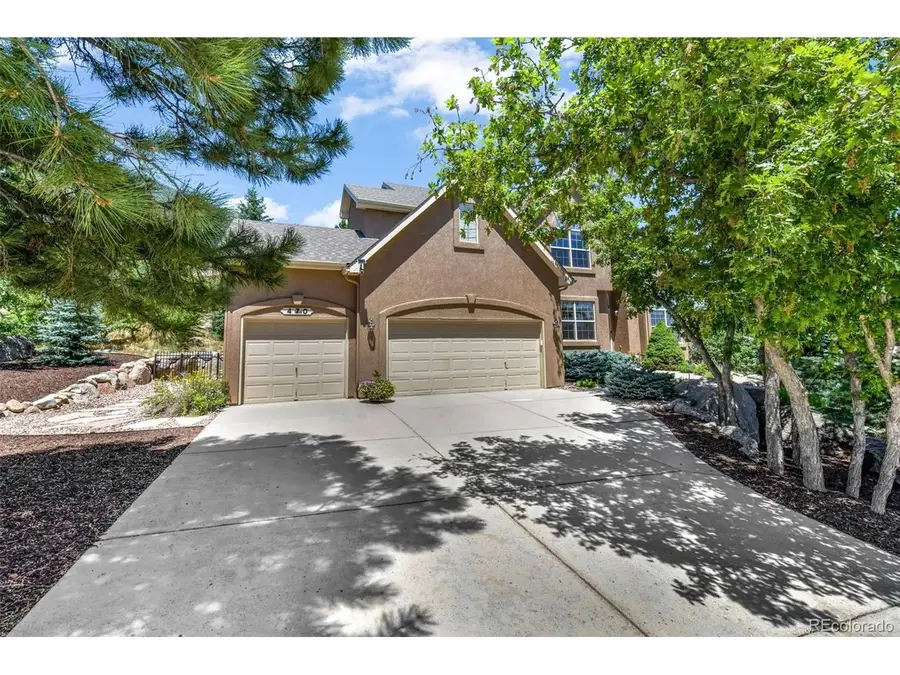 470 Paisley Dr, Colorado Springs, CO 80906 - #3