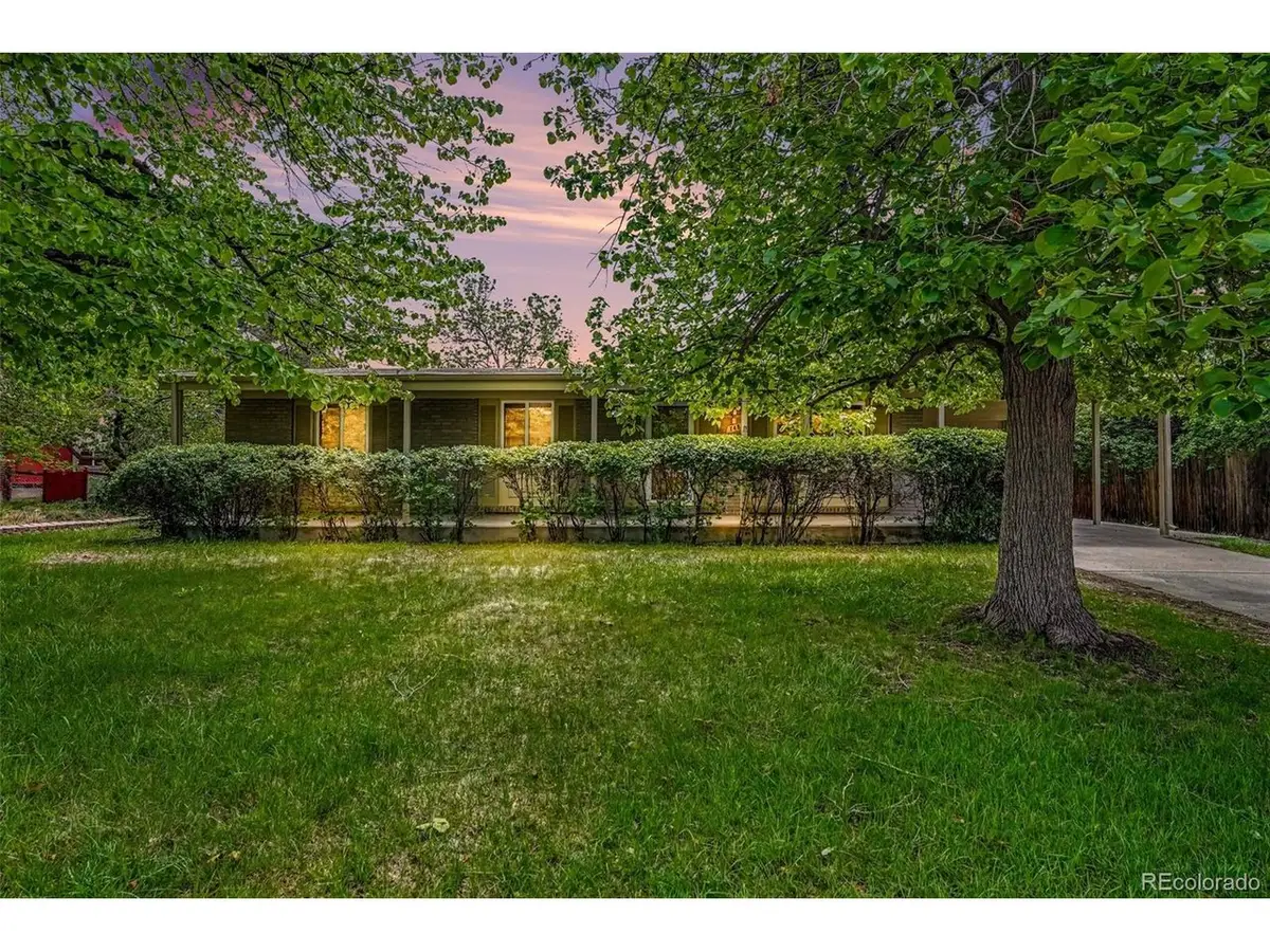 748 W Larigo Ave, Littleton, CO 80120 - #1