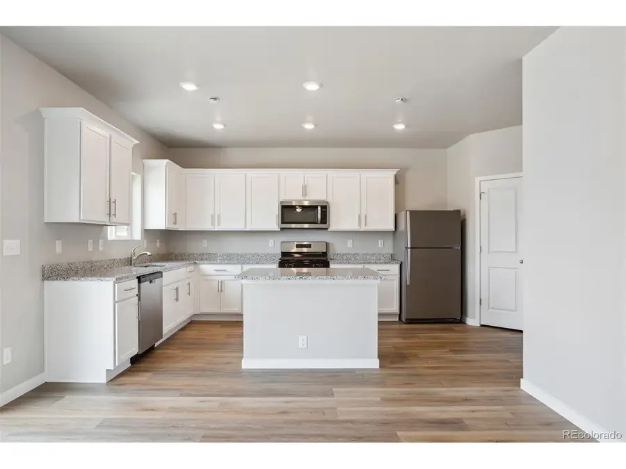 960 Cascade Falls St, Severance, CO 80550 - Image #2