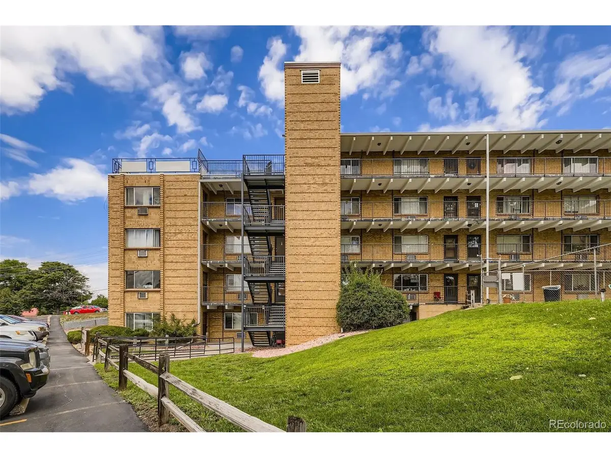 800 W Belleview Ave #101, Englewood, CO 80110 - Image #1