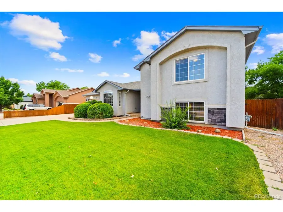 369 Sunlight Way, Canon City, CO 81212 - #3