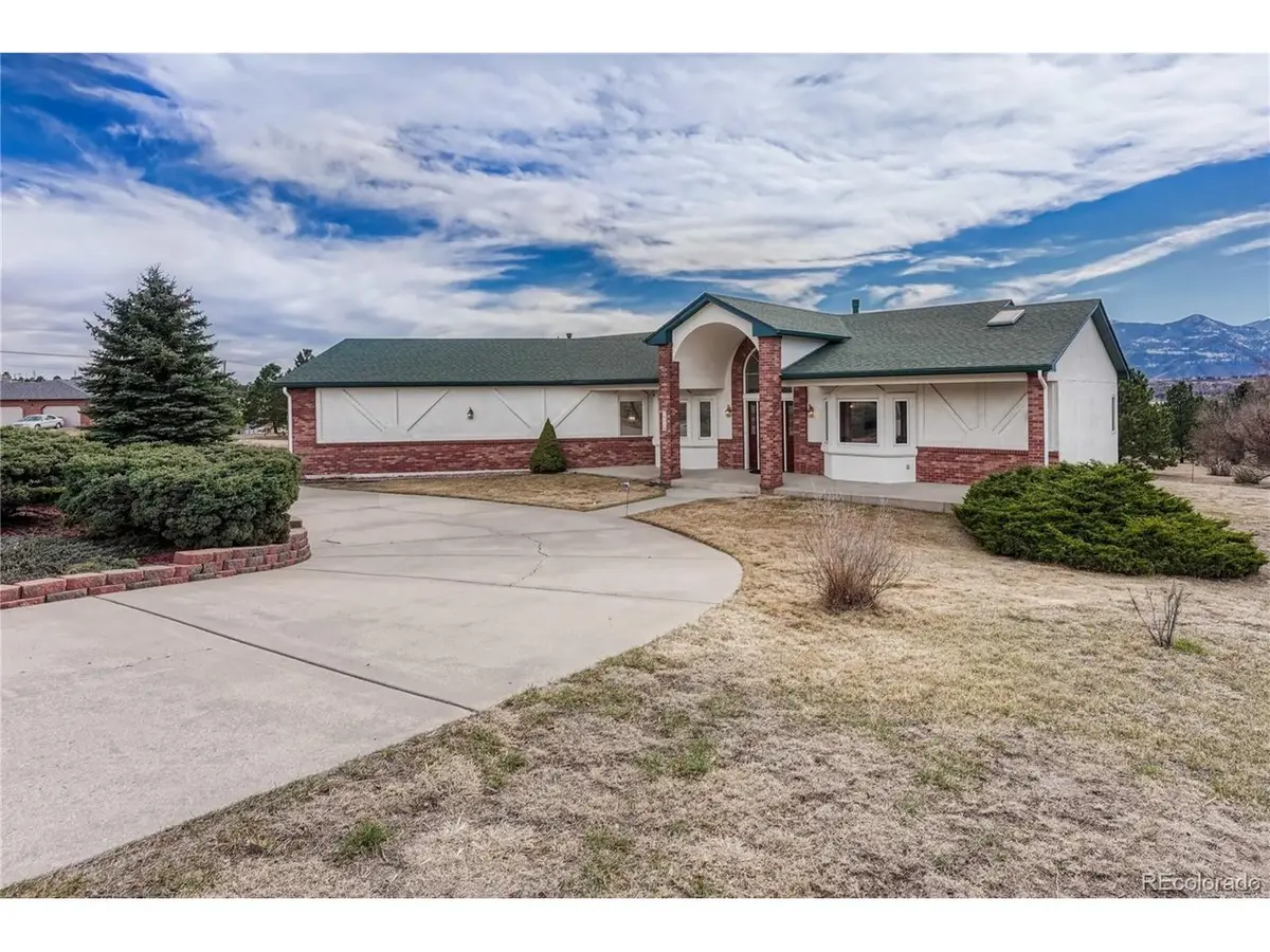 5110 Wild Rose Ln, Colorado Springs, CO 80918 - #1