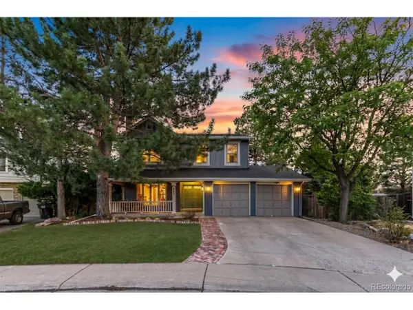 102 Dorset Ct, Castle Pines, CO 80108