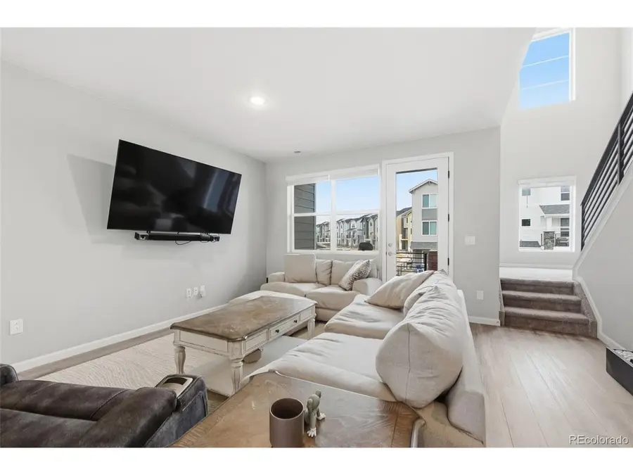 10653 Larimar Pt, Colorado Springs, CO 80908 - #3