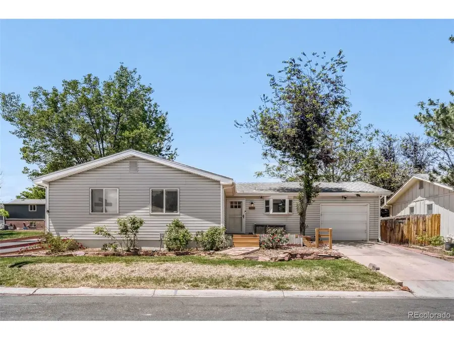 445 Hickory Pl, Broomfield, CO 80020 - #2