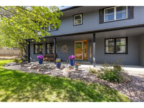 16547 W 73rd Dr, Arvada, CO 80007