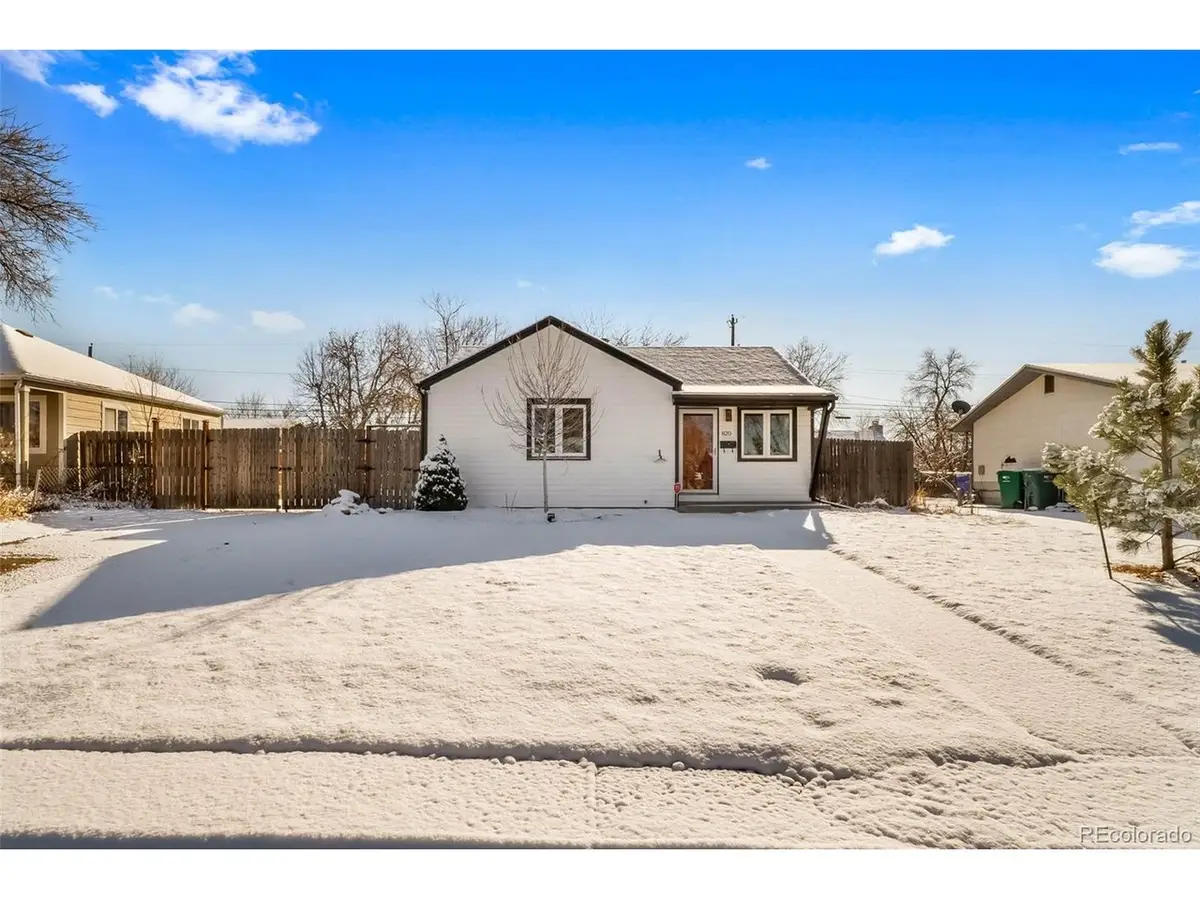 820 Moline St, Aurora, CO 80010 - Image #1