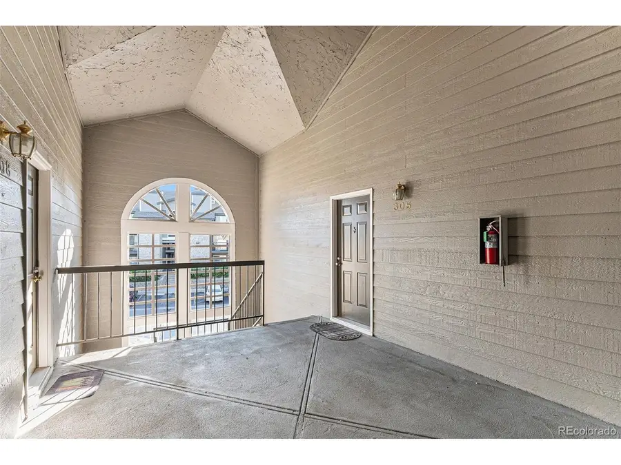 2575 S Syracuse Way #M307, Denver, CO 80231 - Image #2