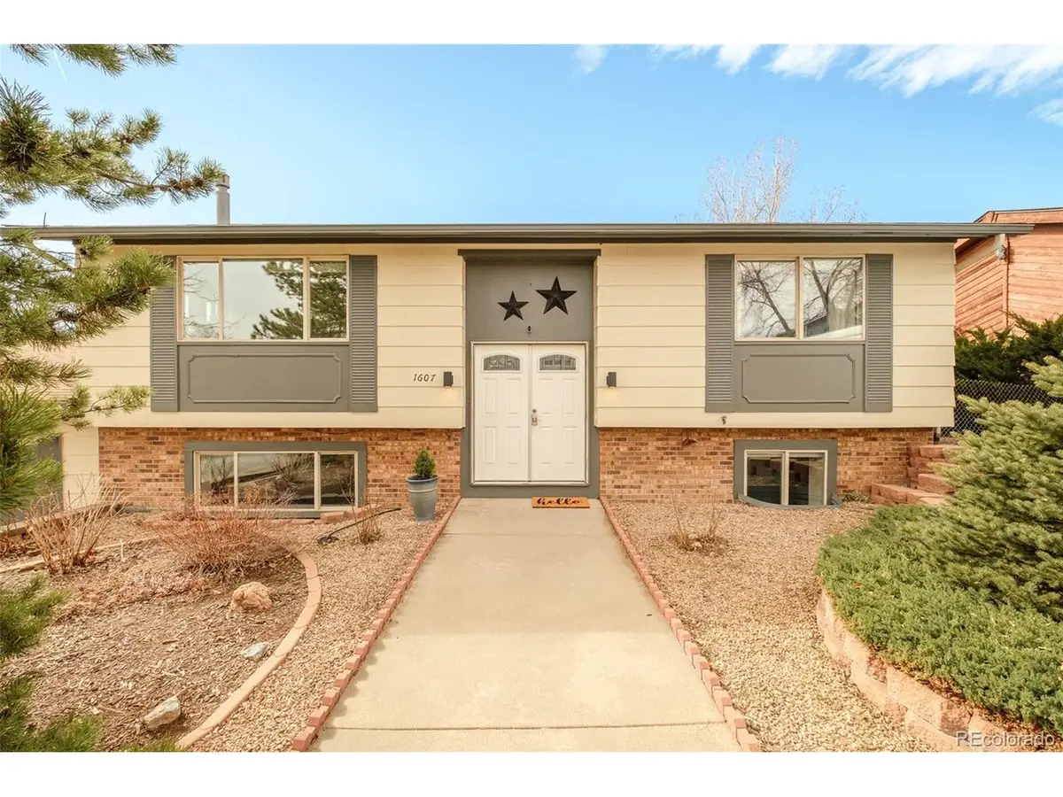 1607 Secrest St, Golden, CO 80401 - #1