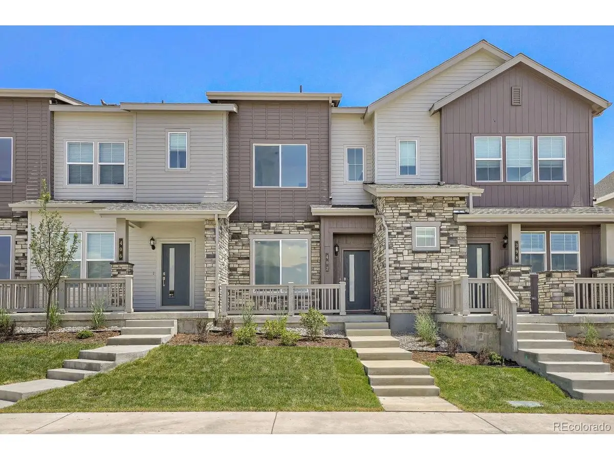 402 N Bersshine Ct, Watkins, CO 80137 - #1