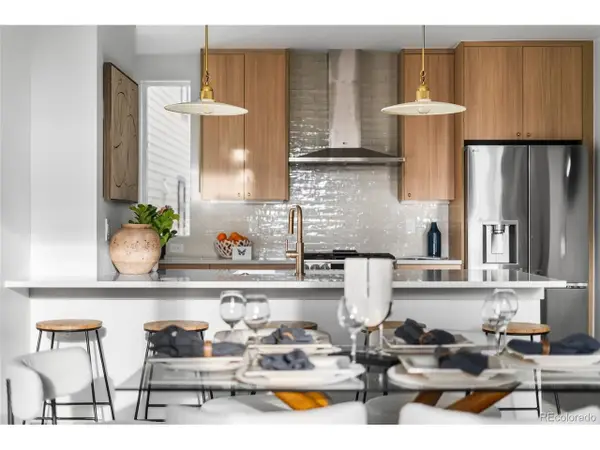 1230 N Zenobia St #6, Denver, CO 80204