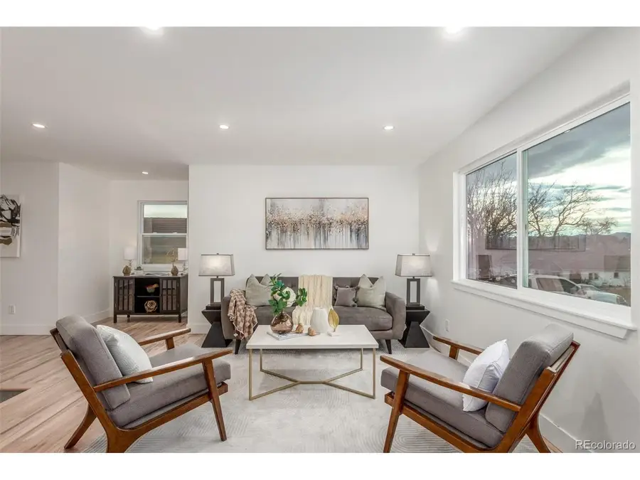 266 Stuart St, Denver, CO 80219 - Image #2