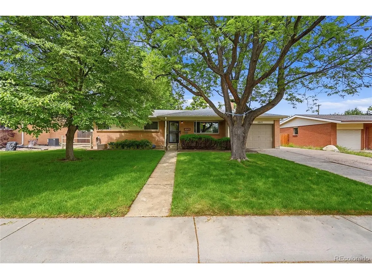 6045 Parfet St, Arvada, CO 80004 - #1