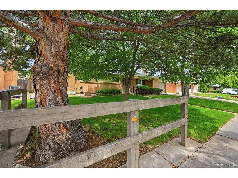 6045 Parfet St, Arvada, CO 80004 - #3