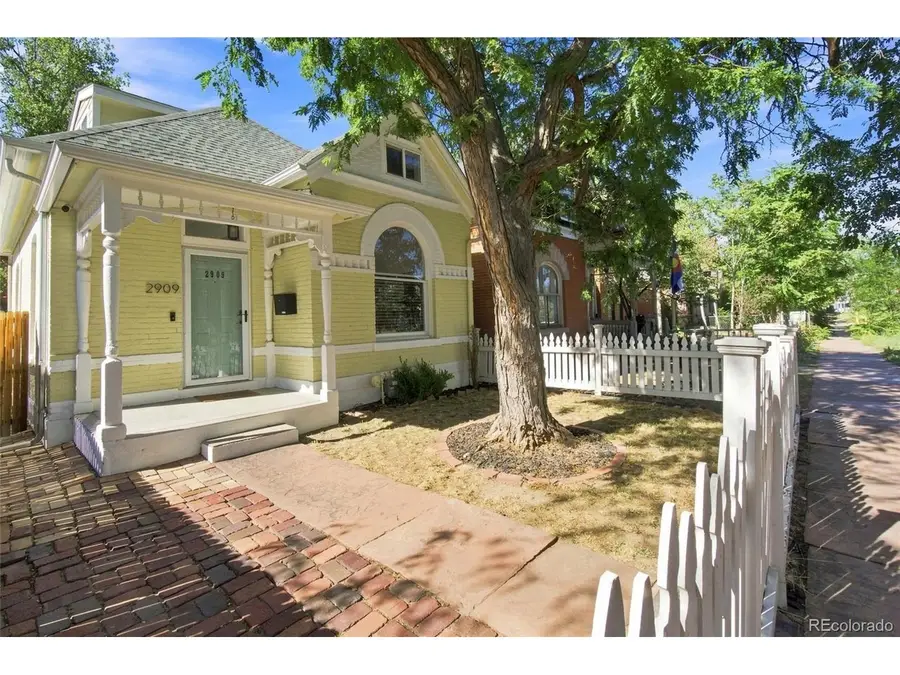 2909 Glenarm Pl, Denver, CO 80205 - #2