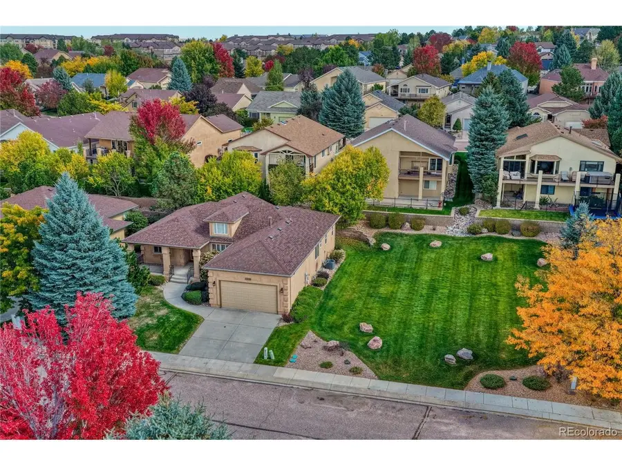 5743 Creekwood Ct, Colorado Springs, CO 80918 - #2