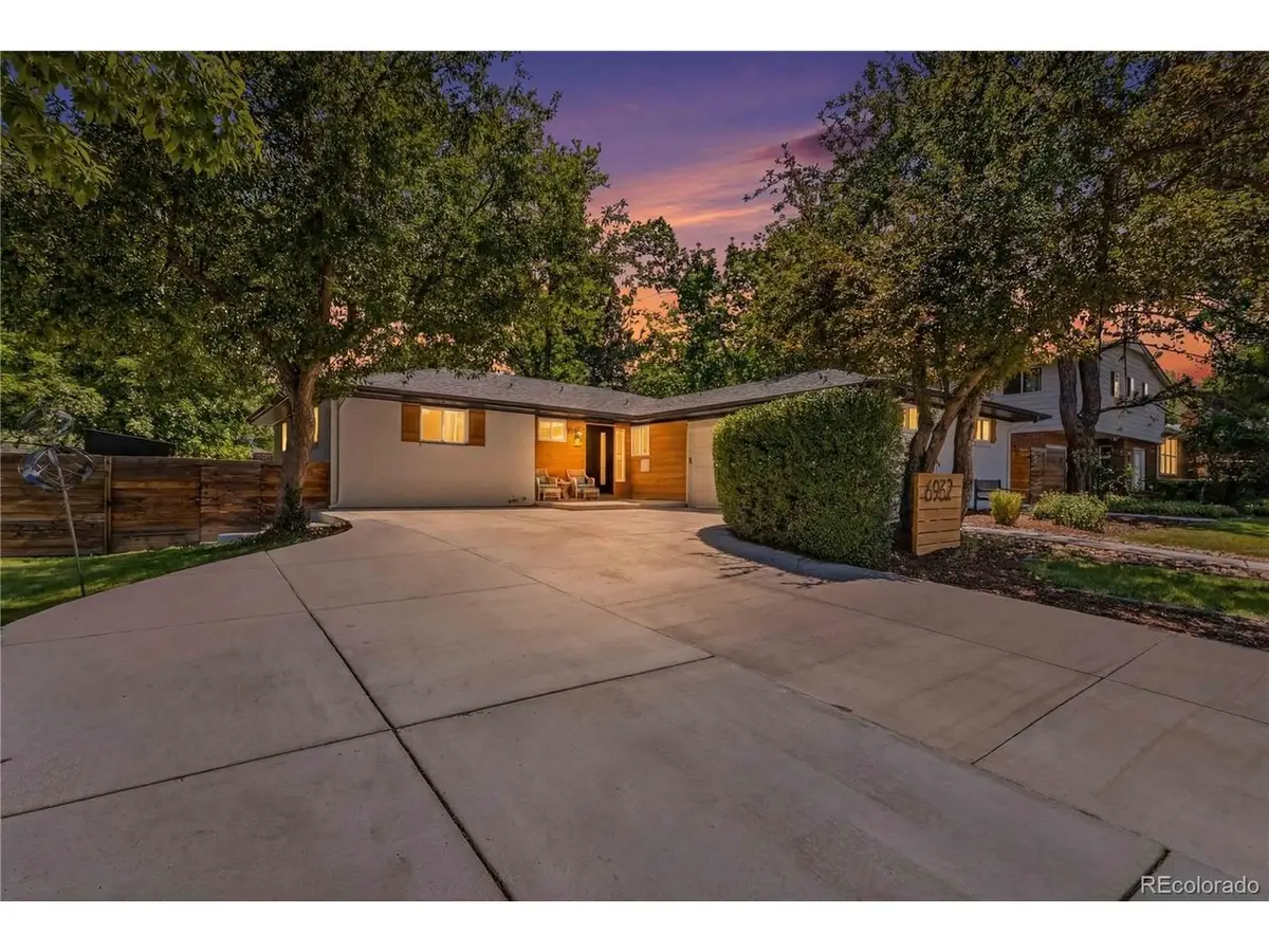 6962 S Cherokee St, Littleton, CO 80120 - #1