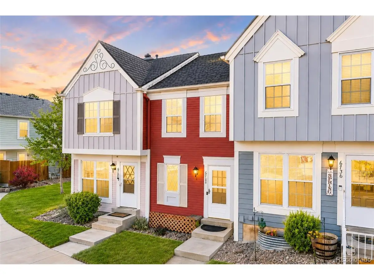 6738 S Independence St, Littleton, CO 80128 - #1