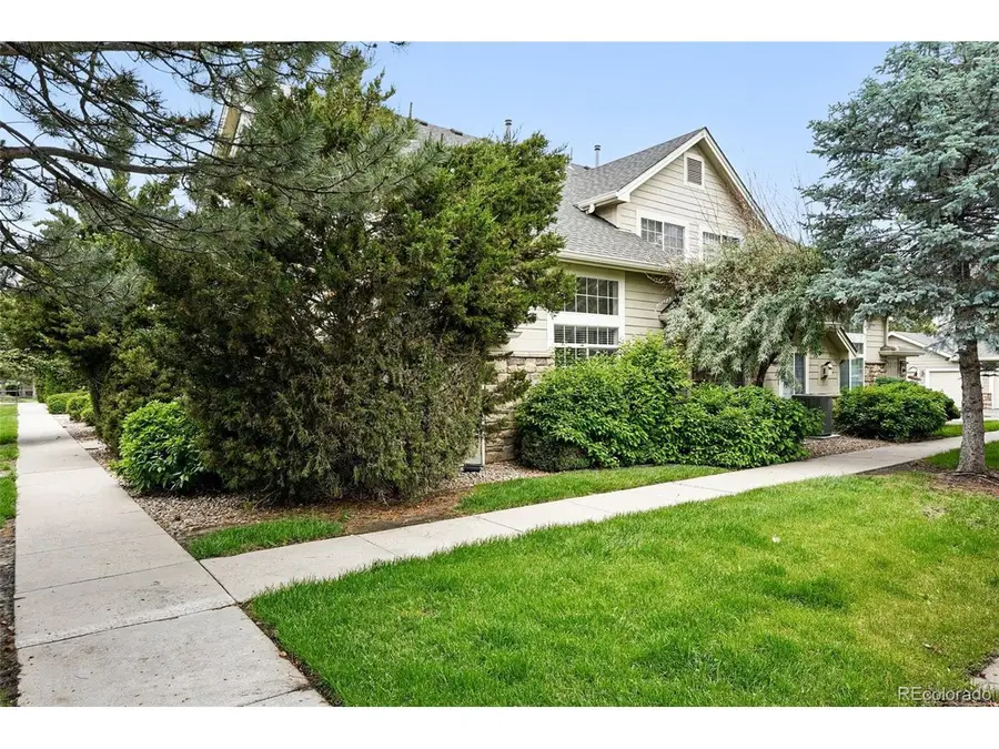 10010 E Gunnison Pl #707, Aurora, CO 80247 - Image #2