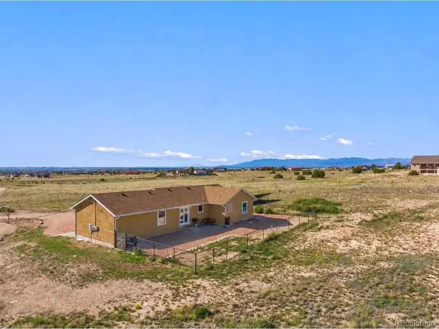 1689 N Calle Rosa Pl, Pueblo West, CO 81007 - #2