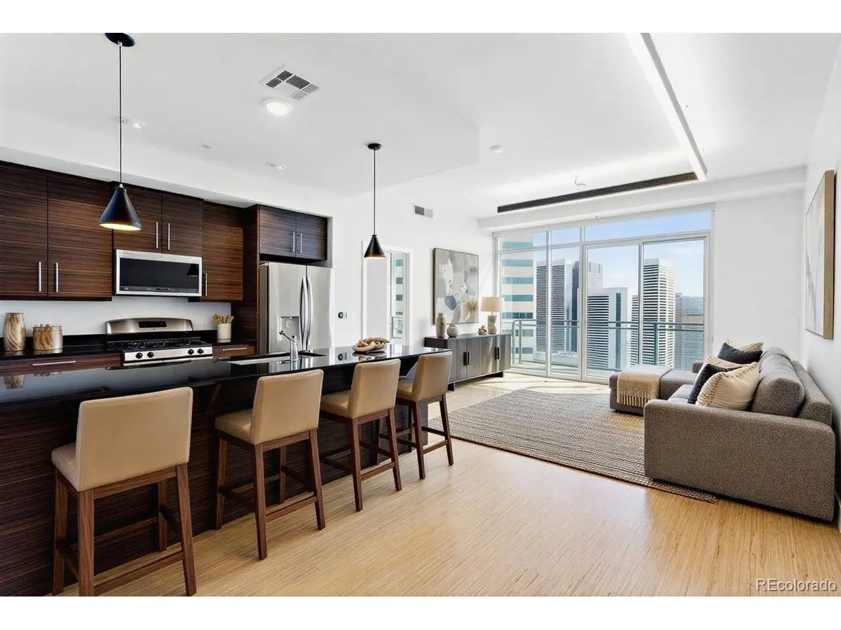 2001 N Lincoln St #2220, Denver, CO 80202 - Image #1