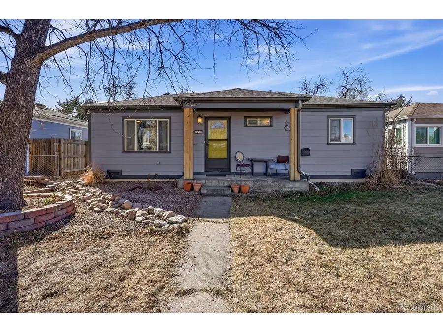 2057 Ironton St, Aurora, CO 80010 - #2