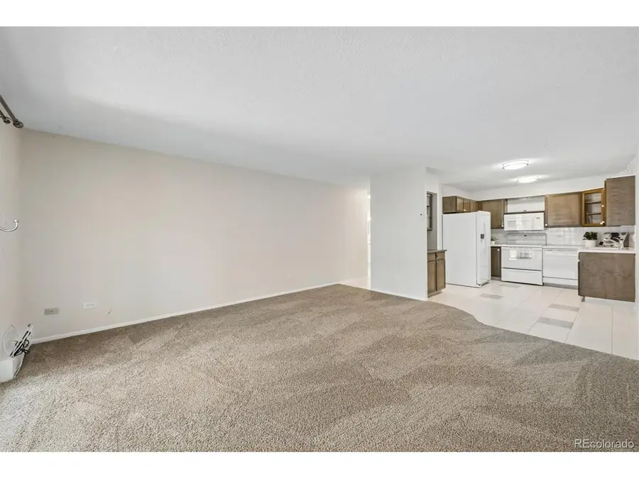 665 S Alton Way #8A, Denver, CO 80247 - #3