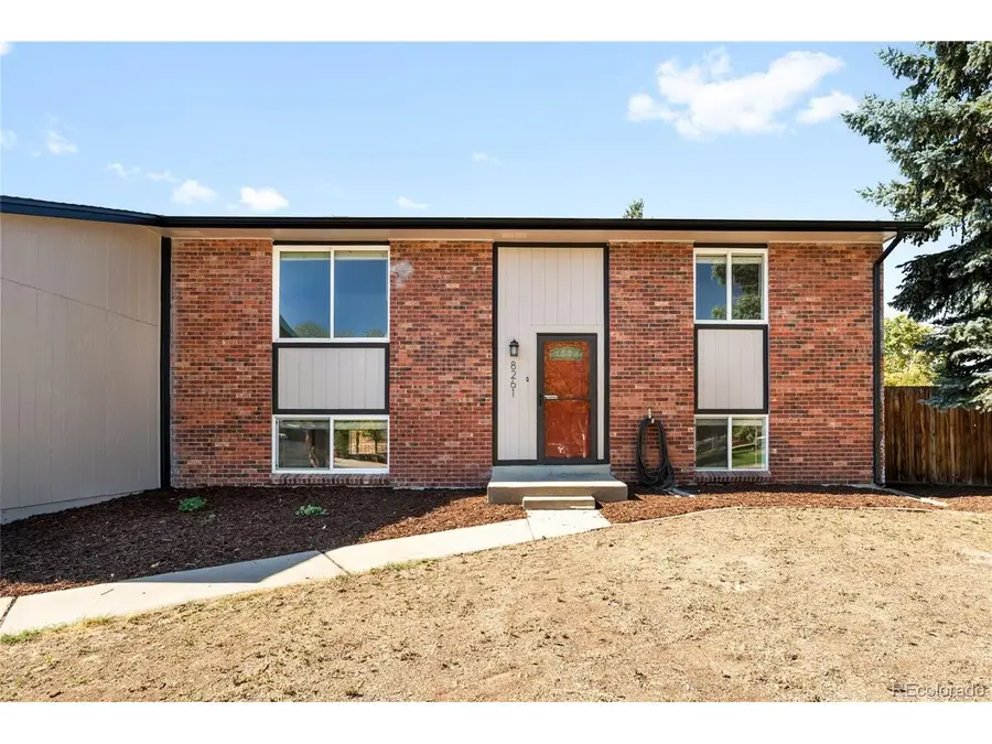 8261 W Pomona Dr, Arvada, CO 80005 - #2