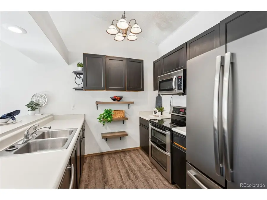 6447 Jonathan Ct, Colorado Springs, CO 80918 - Image #2