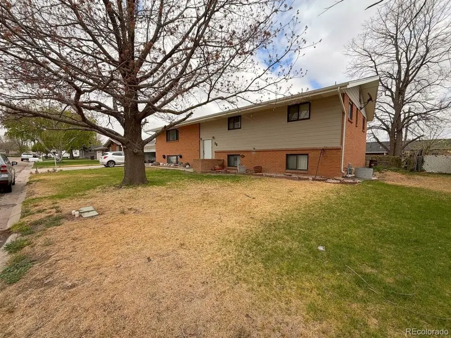 50 Paradise Dr, Burlington, CO 80807 - #2