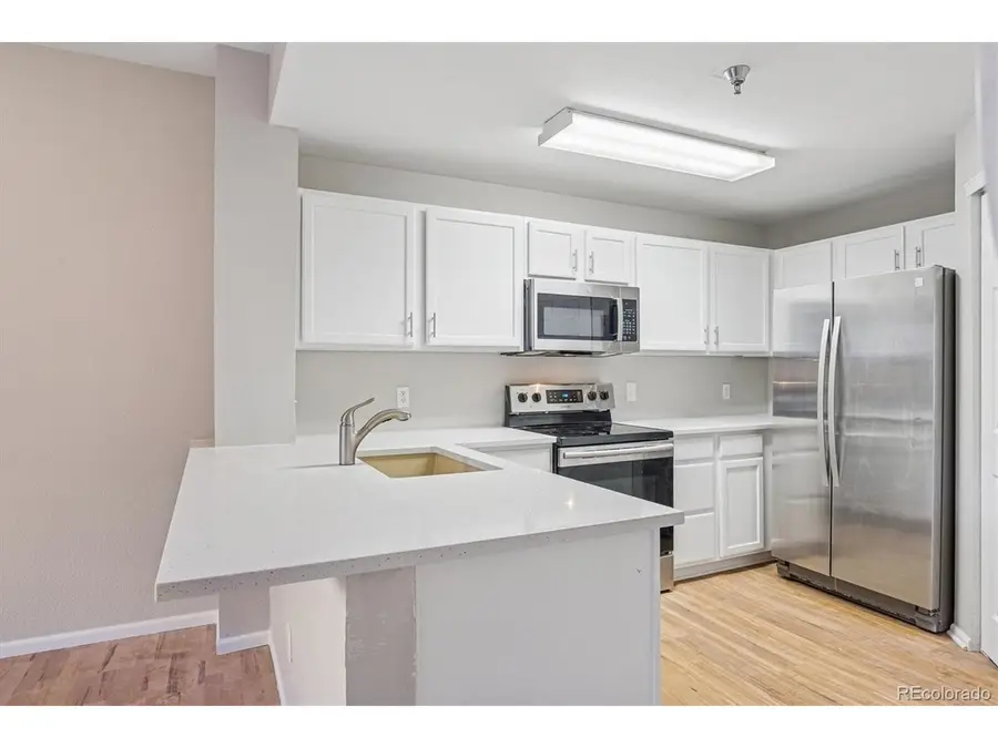 2575 S Syracuse Way #F-101, Denver, CO 80231 - Image #2