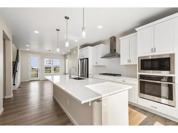 12331 Farmview Ln, Thornton, CO 80241